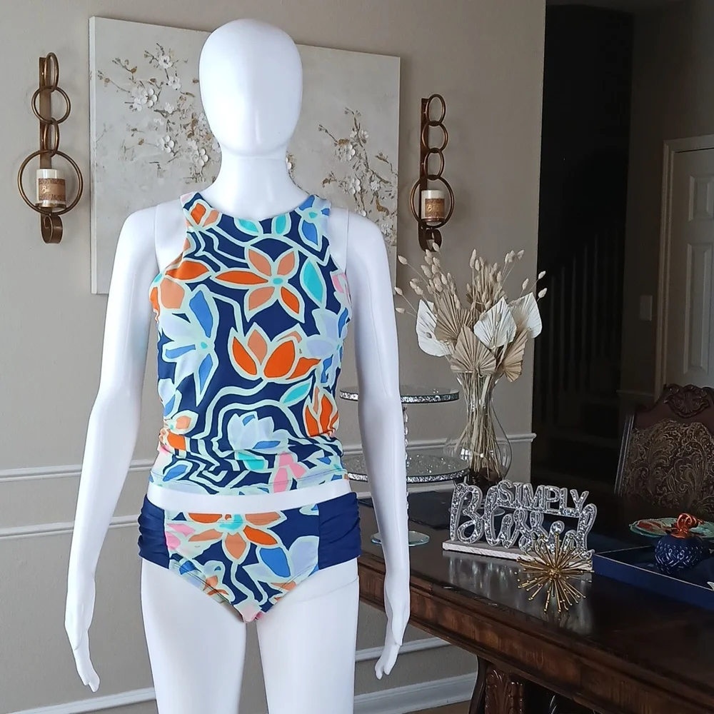 Women's Skechers Floral Patterned 2 Pc Tankini Set Swimwear. Size M - Picture 1 of 17